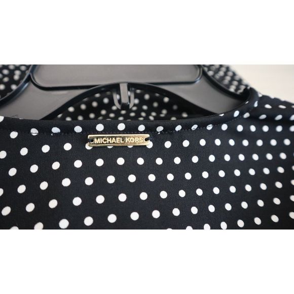 Michael Kors Women's Sz L Black/White Polka Dot Surplice Tie Front Blouse $85 - Picture 6 of 7